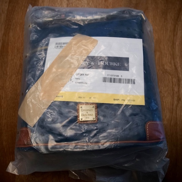 Dooney & Bourke Navy Ostrich Crossbody — NWT - Picture 3 of 4